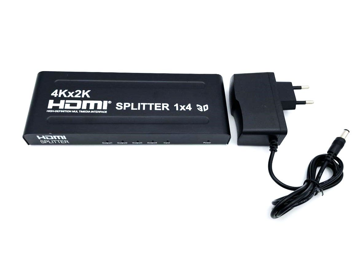 اسپلیتر 4 پورت HDMI به همراه آداپتور