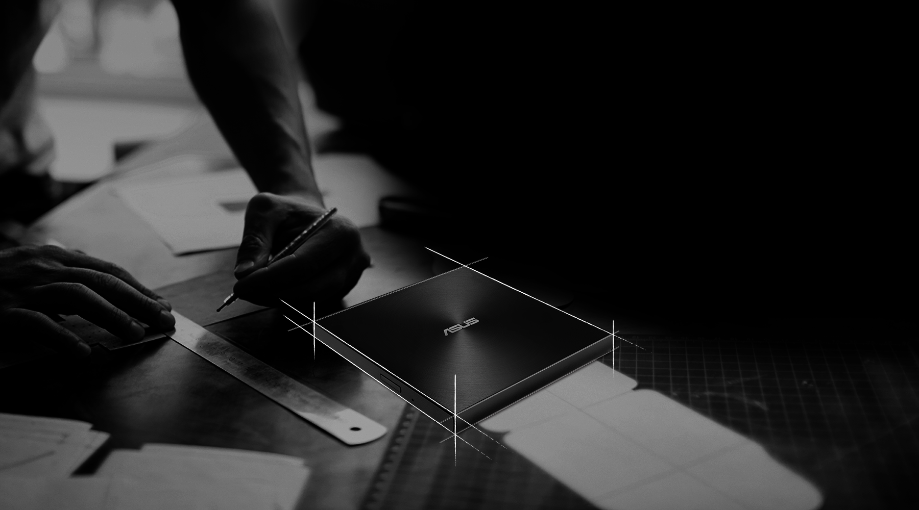 درایو DVD اکسترنال ایسوس مدل ZenDrive U9M (SDRW-08U9M-U)